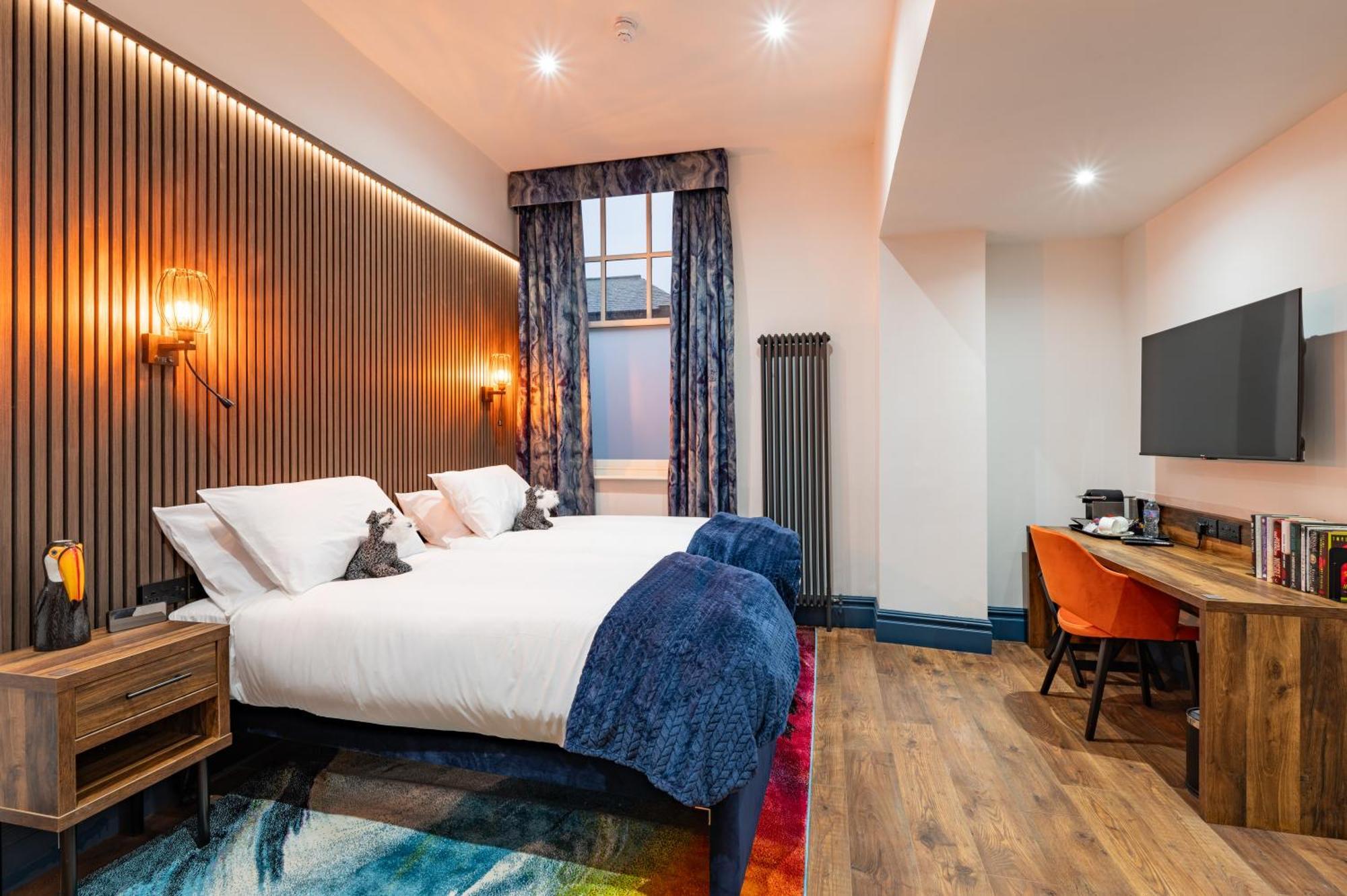 The Old Lyric Hall - A St David Aparthotel Barrow-in-Furness Esterno foto